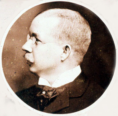 Wooley Circle Portrait